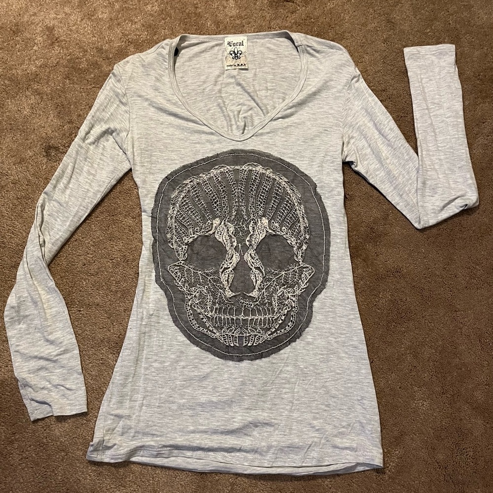 Vocal Gray Graphic Fitted Long Sleeve Tee